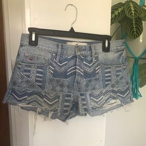Detailed Hollister Jean Shorts
